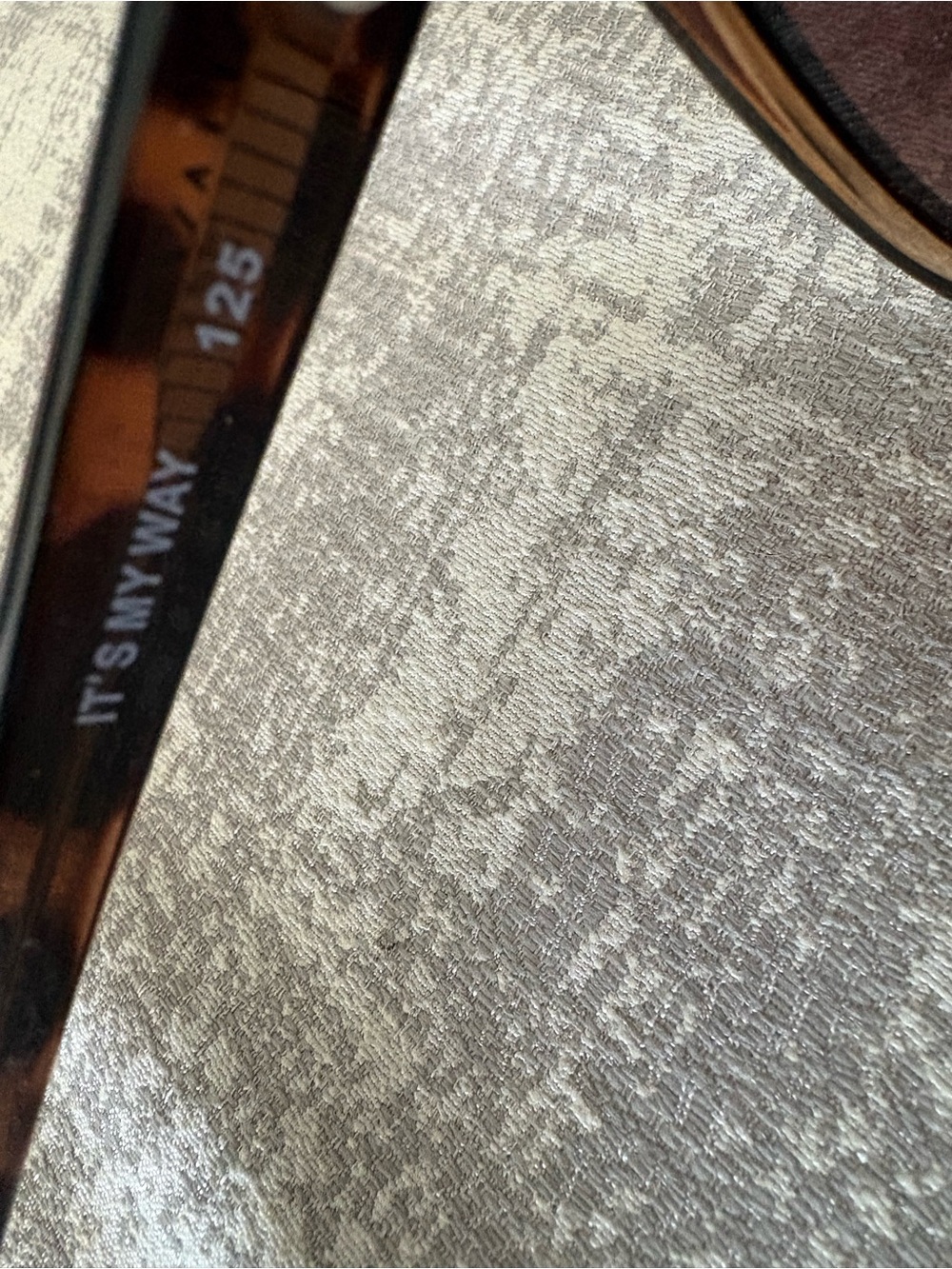 Quay Australia Tortoiseshell Cat Eye Sunglasses Gradient Lenses - It’s my way - Picture 7 of 10